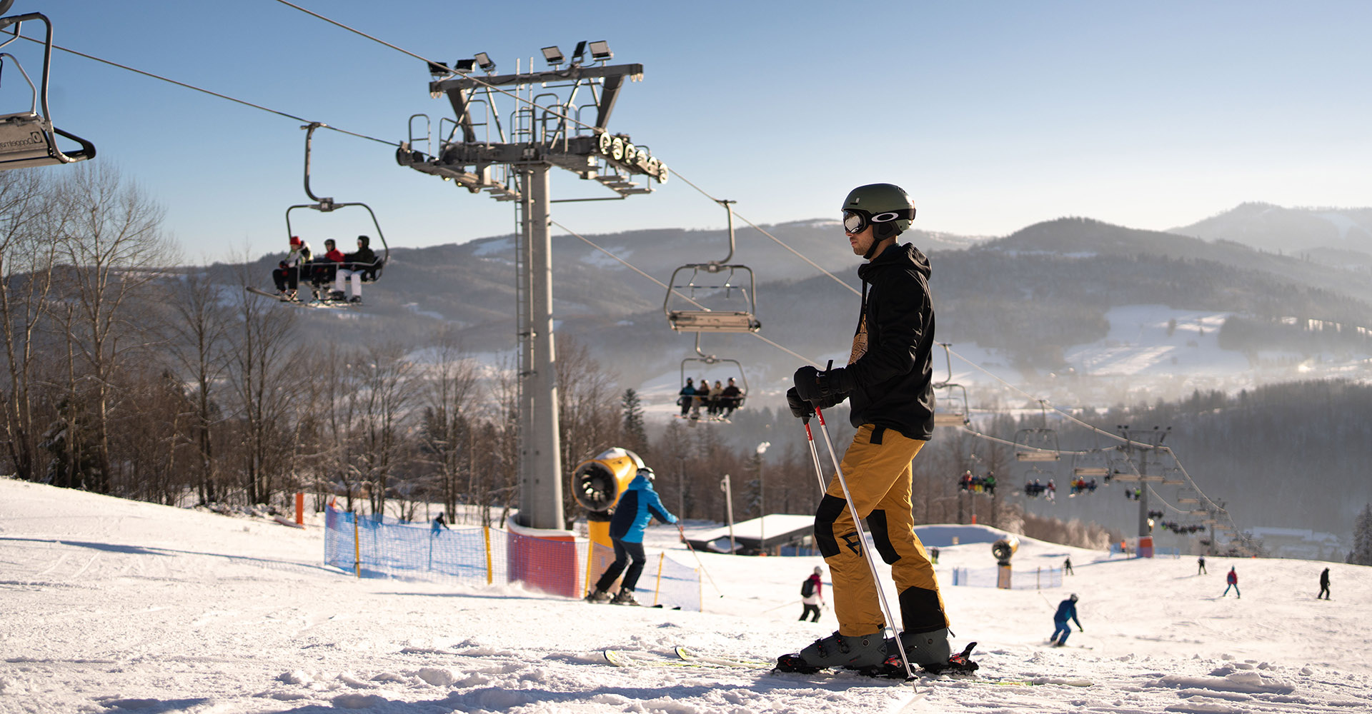 Wintergroup.pl - Hero Background